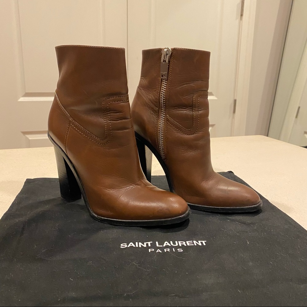 *SOLD*SAINT LAURENT Brown 
Do not purchase you will not be refunded